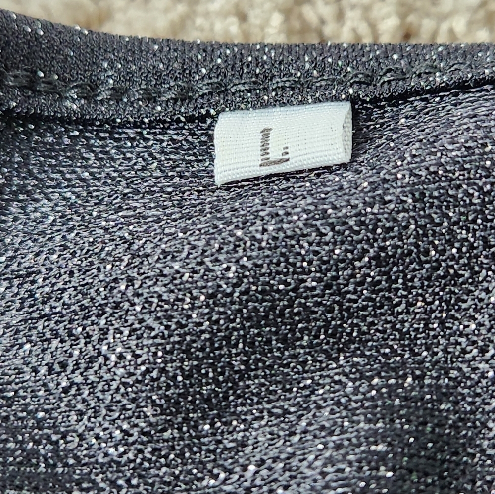 Sparkly Black Robe Size L - Picture 6 of 9
